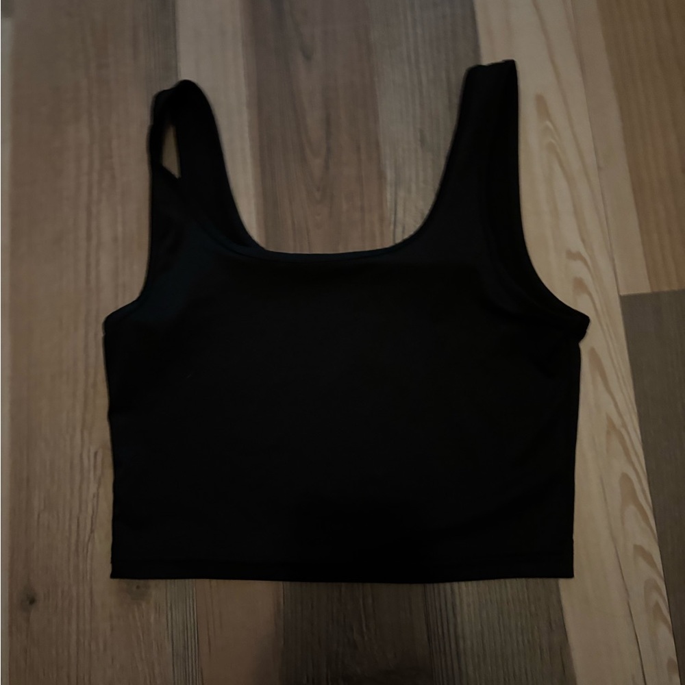 Black Sleeveless Crop Top